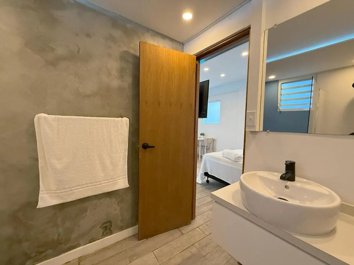 New! Cozy Cool Studio Near Beach! San Juan